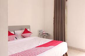 OYO 1456 Hotel Garuda