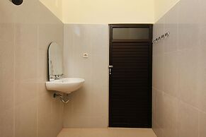 OYO 1694 Pariban Homestay