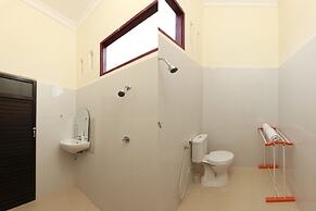 OYO 1694 Pariban Homestay
