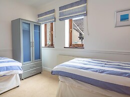 2 Armada House