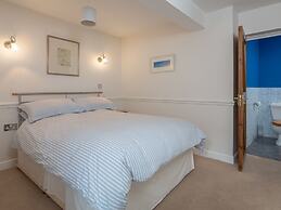 2 Armada House