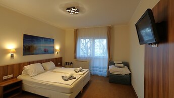 Balaton Colors Beach Hotel