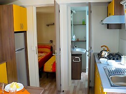 Mobilhome Victoria Camping Lanterna