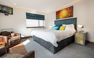Antrim House Guest Rooms & Suites