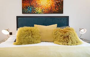 Antrim House Guest Rooms & Suites