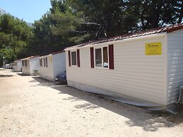 Victoria Mobilehome Camping Dole