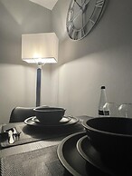 42 Apart-hotel