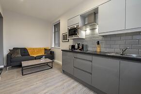 42 Apart-hotel
