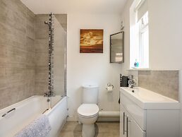 Hadleigh Farm Cottage