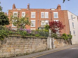 Calliope House