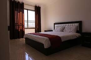Weekend Hotel
