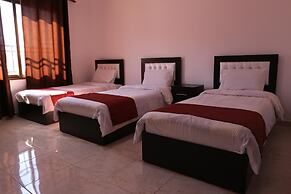 Weekend Hotel