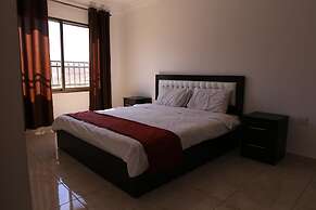 Weekend Hotel