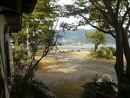Youth Hostel WANIHIMA~Lakeside BIWA