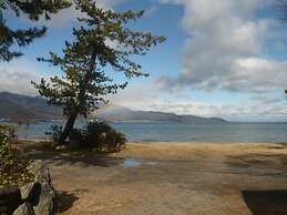 Youth Hostel WANIHIMA~Lakeside BIWA