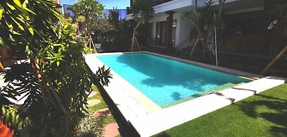 Santi HomeStay