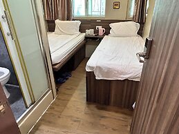 Starry Inn