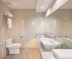 Rovira Suites