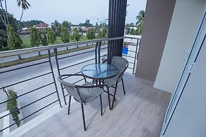 Rovira Suites