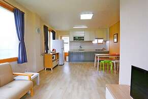 Munmoon House