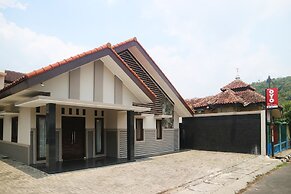 Hotel O Wisma Ray Syariah