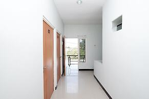 Hotel O Palebon Residence