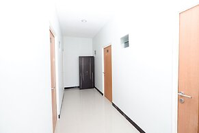 Hotel O Palebon Residence