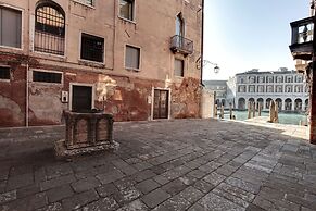 Venice Skyline View Sudio Apartment