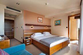 Hotel Plaza Omis
