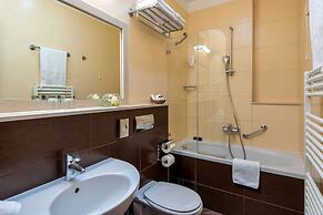 Hotel Plaza Omis