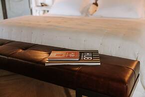 Paragon 700 Boutique Hotel & SPA