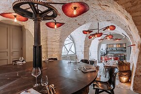 Paragon 700 Boutique Hotel & SPA