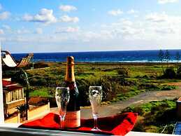 Nissi Adonis Suites