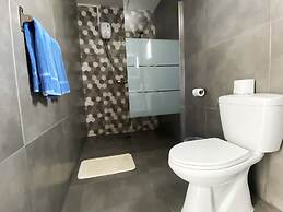Nissi Adonis Suites
