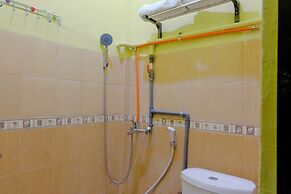 OYO 1784 Hj. Aniek Residence
