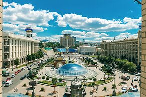 KyivHome Best view on Independence Square