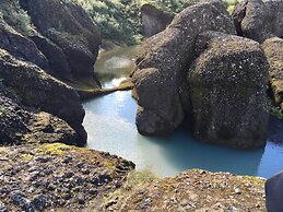 The Crib Rocks
