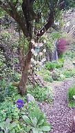 Yr  Hen Farcdy Bed & Breakfast