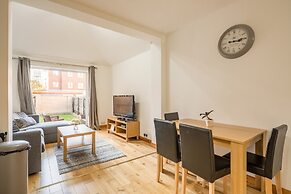 Hills Road Flat