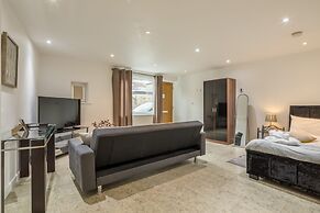 Mill Apartment