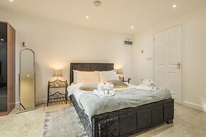 Mill Apartment