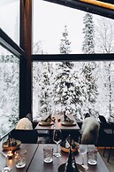 Magical Pond Nature Igloos