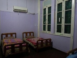 Safary Hotel - Hostel