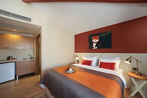 The Fox Hotel