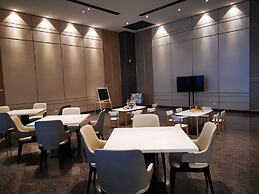 Holiday Inn Jiashan by IHG