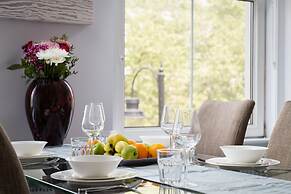 Cromwell Road Apartments