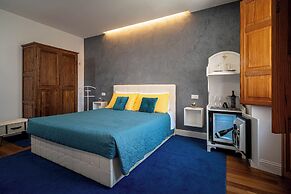 Marcus Suite