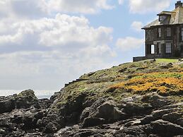 Angorfa - Trearddur Bay