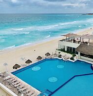Beach and Ocean Front Apartments 1