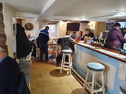 Halfway House Inn